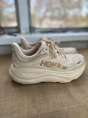 Hoka One One W Bondi 9 Women's Wide